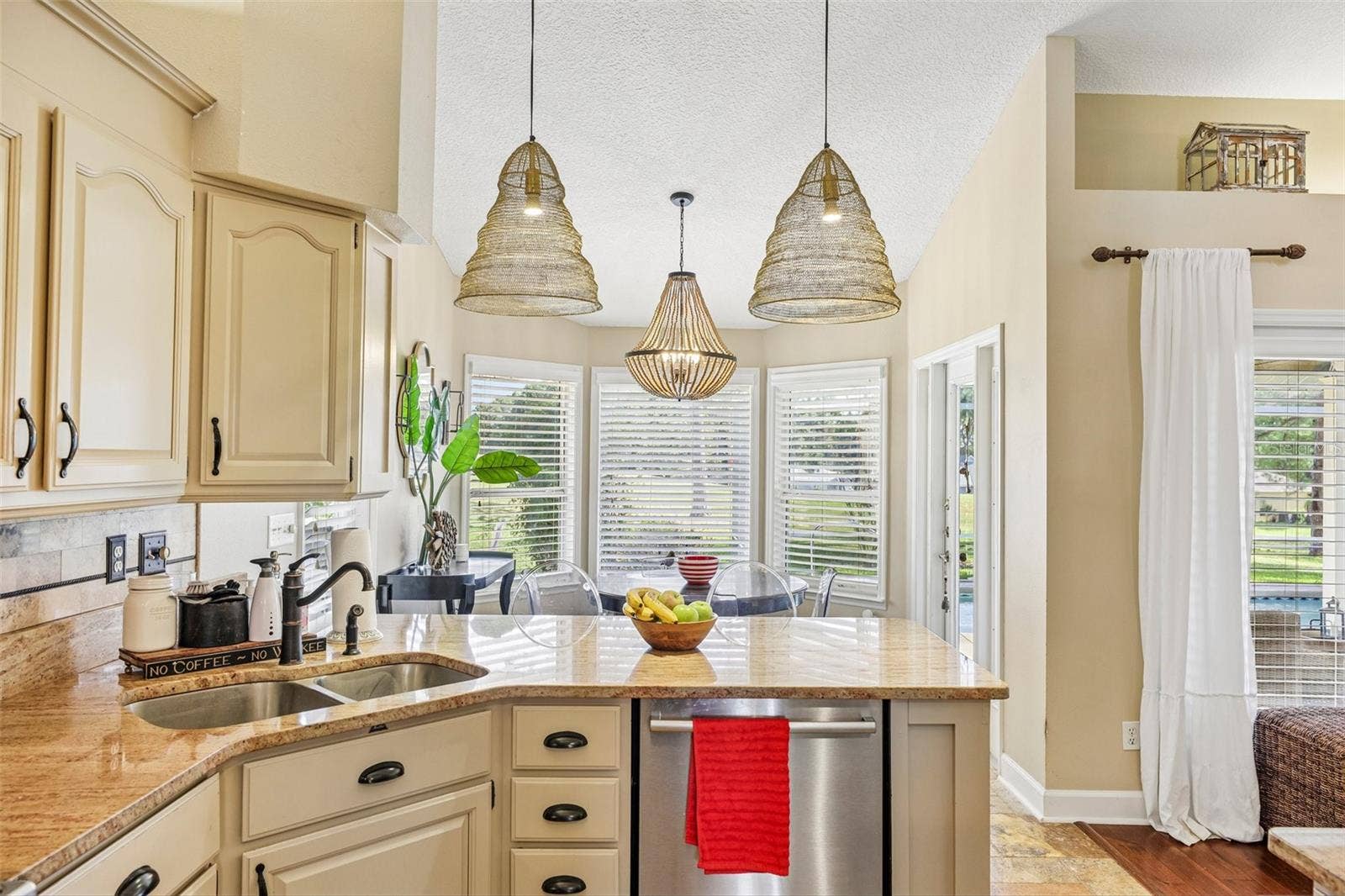 15052 GREEN VALLEY BOULEVARD, Clermont, FL 34711 15052 GREEN VALLEY BOULEVARD, Clermont, FL 34711