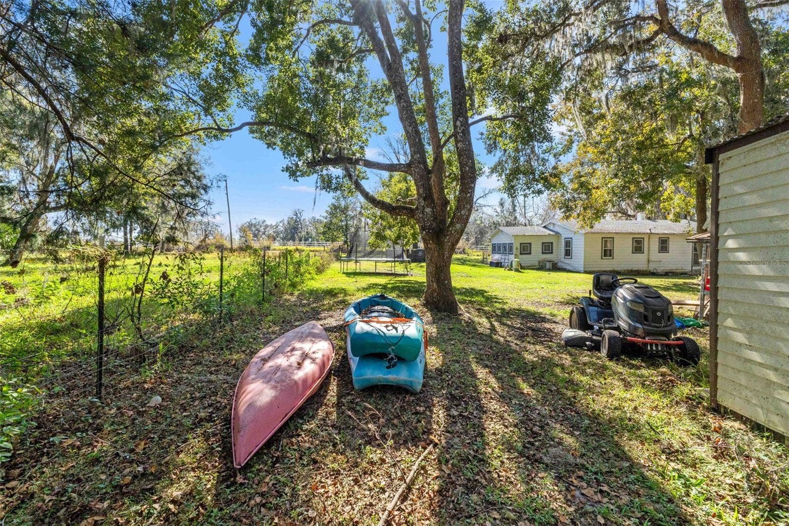 24141 MONDON HILL ROAD, Brooksville, FL 34601 24141 MONDON HILL ROAD, Brooksville, FL 34601