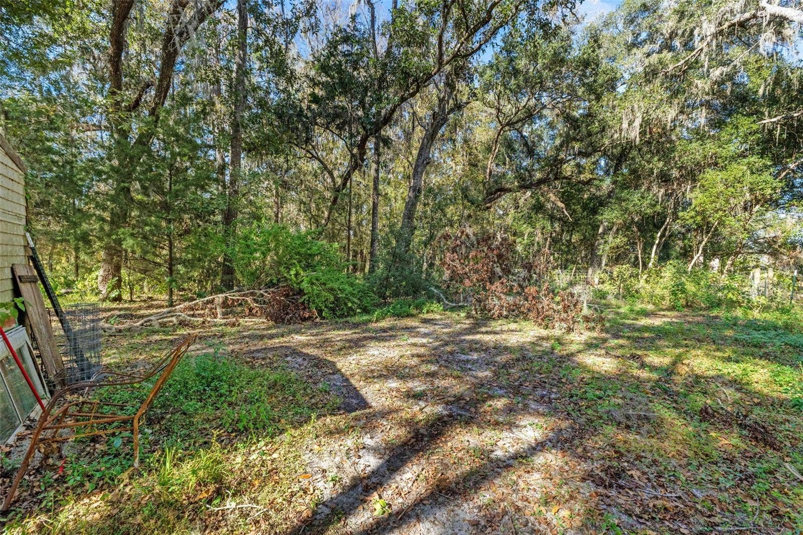 24141 MONDON HILL ROAD, Brooksville, FL 34601 24141 MONDON HILL ROAD, Brooksville, FL 34601
