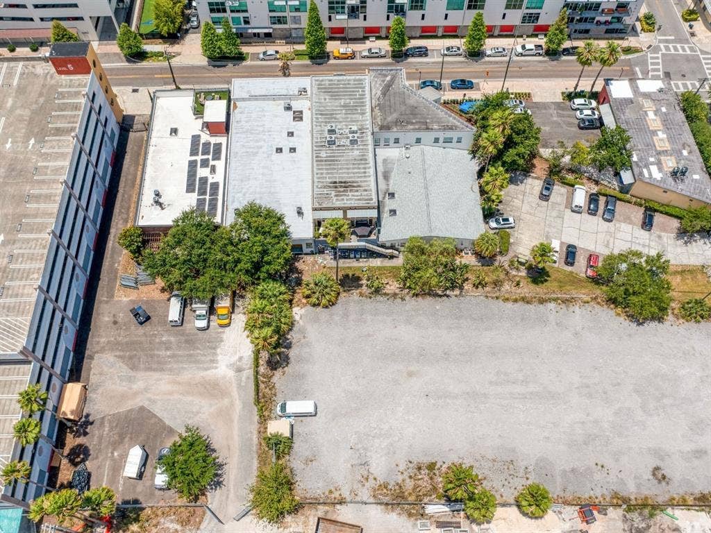 102 S 12TH STREET, Tampa, FL 33602 102 S 12TH STREET, Tampa, FL 33602