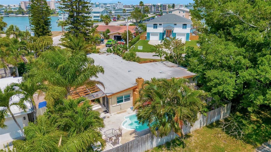Property photo for 6903 S SHORE DRIVE S, South Pasadena, FL