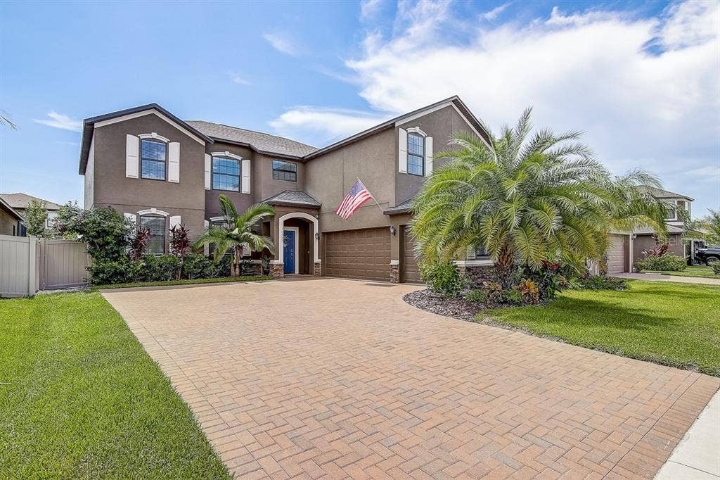 10005 CELTIC ASH DRIVE, Ruskin, FL 33573 10005 CELTIC ASH DRIVE, Ruskin, FL 33573