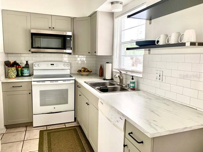 Property photo for 6980 AVENUE DES PALAIS, #2A, South Pasadena, FL