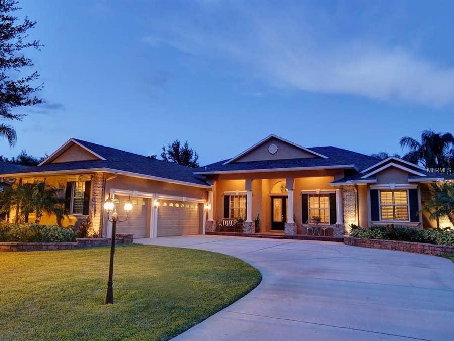 Property photo for 705 CHARTER WOOD PLACE, Valrico, FL