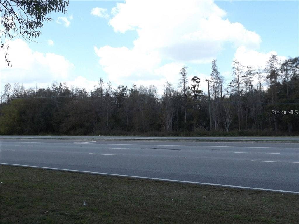 10490 VENTURA BLVD., Tampa, FL 33619 10490 VENTURA BLVD., Tampa, FL 33619