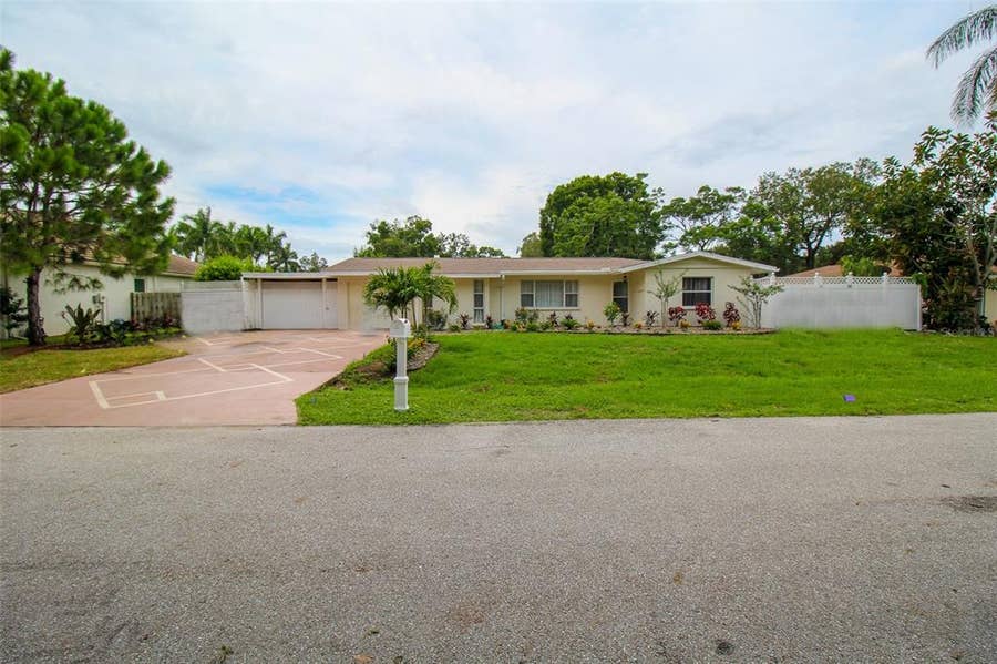 Property photo for 2232 PINE TERRACE, Sarasota, FL