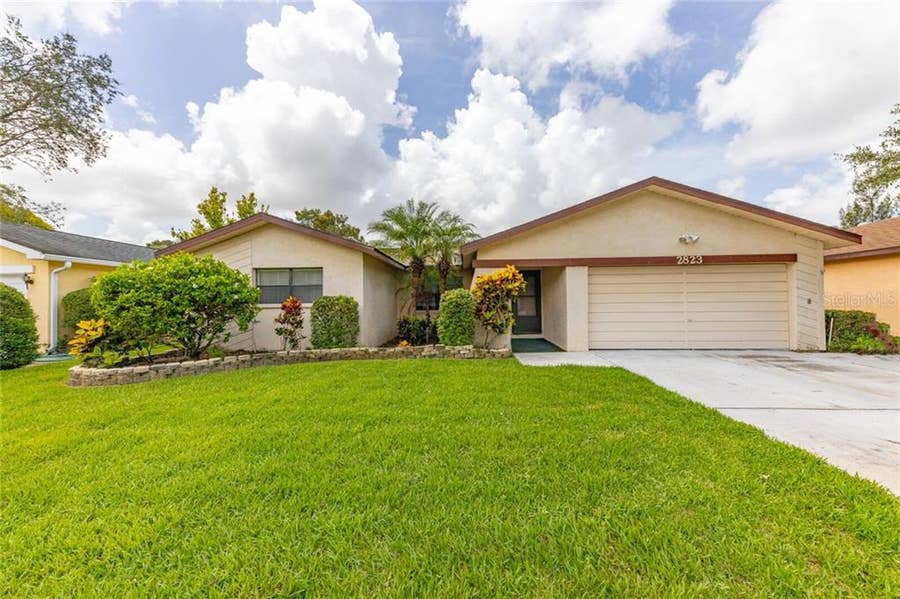 Property photo for 2823 EAGLE RUN CIRCLE N, Clearwater, FL