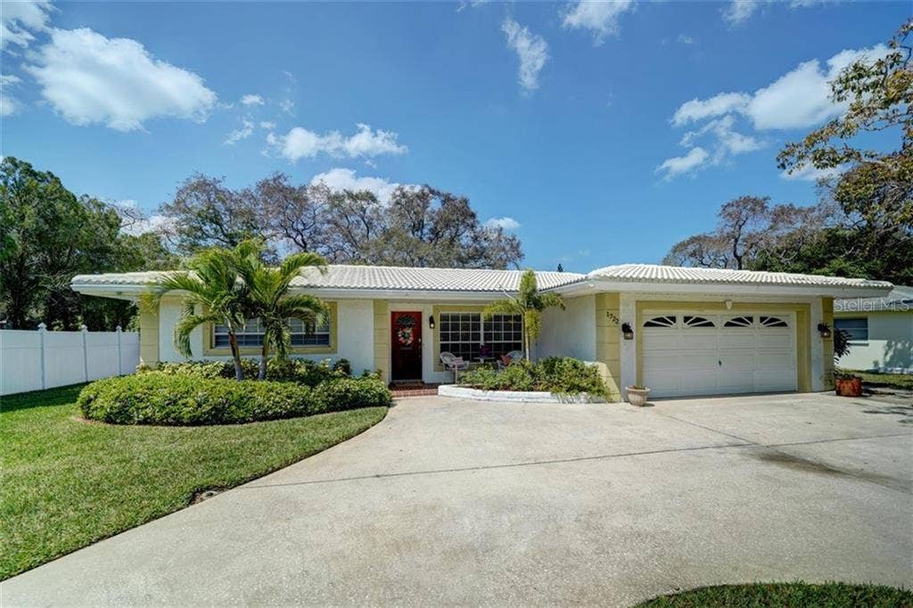 1722 MEREDITH LANE, Belleair, FL 33756 1722 MEREDITH LANE, Belleair, FL 33756