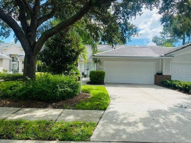 Property photo for 7711 WHITEBRIDGE GLEN, University Park, FL