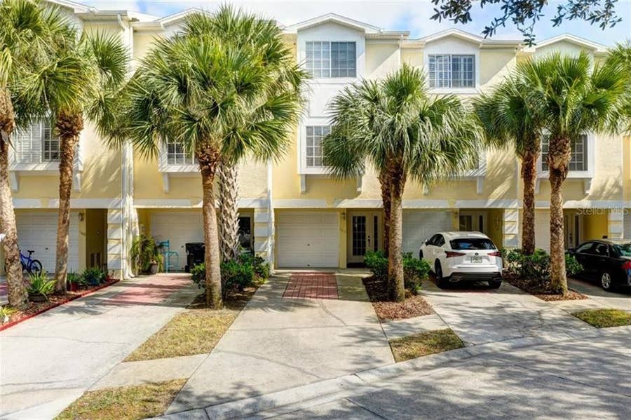 Property photo for 111 BRENT CIRCLE, Oldsmar, FL