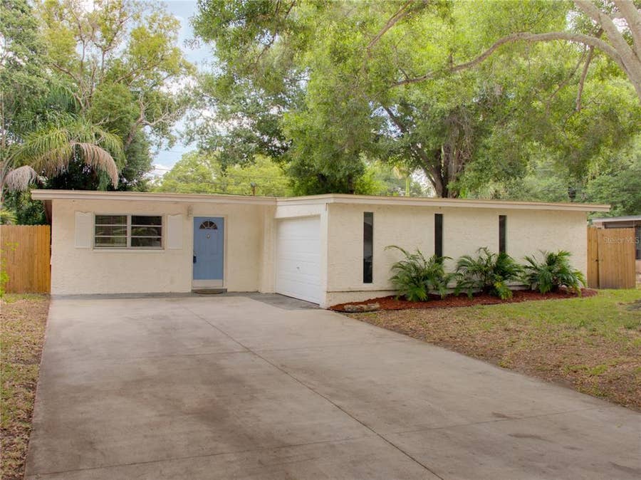 Property photo for 1541 ADELE PLACE, Largo, FL