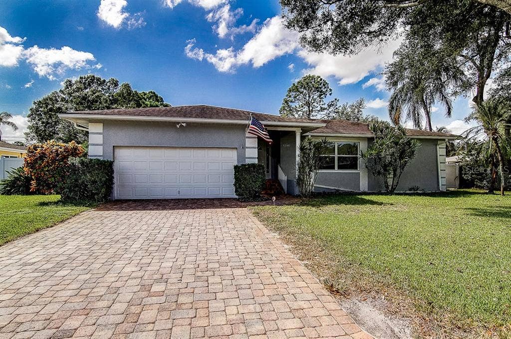 1200 89TH AVENUE N, St Petersburg, FL 33702 1200 89TH AVENUE N, St Petersburg, FL 33702
