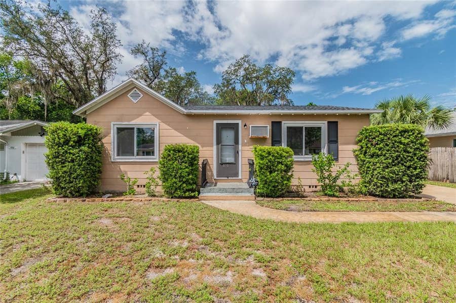 Property photo for 616 YELVINGTON AVENUE, Clearwater, FL