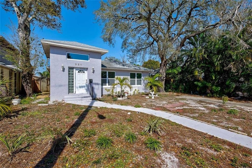 321 28TH AVENUE N, St Petersburg, FL 33704 321 28TH AVENUE N, St Petersburg, FL 33704