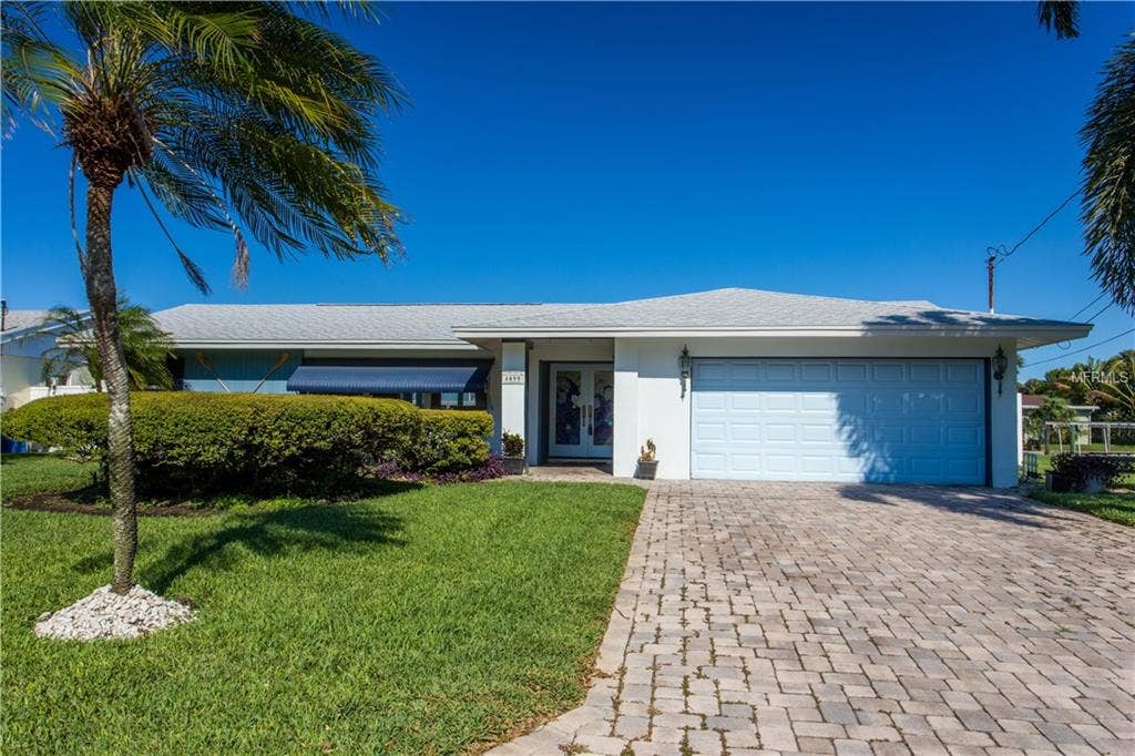 4099 13TH WAY NE, St Petersburg, FL 33703 =