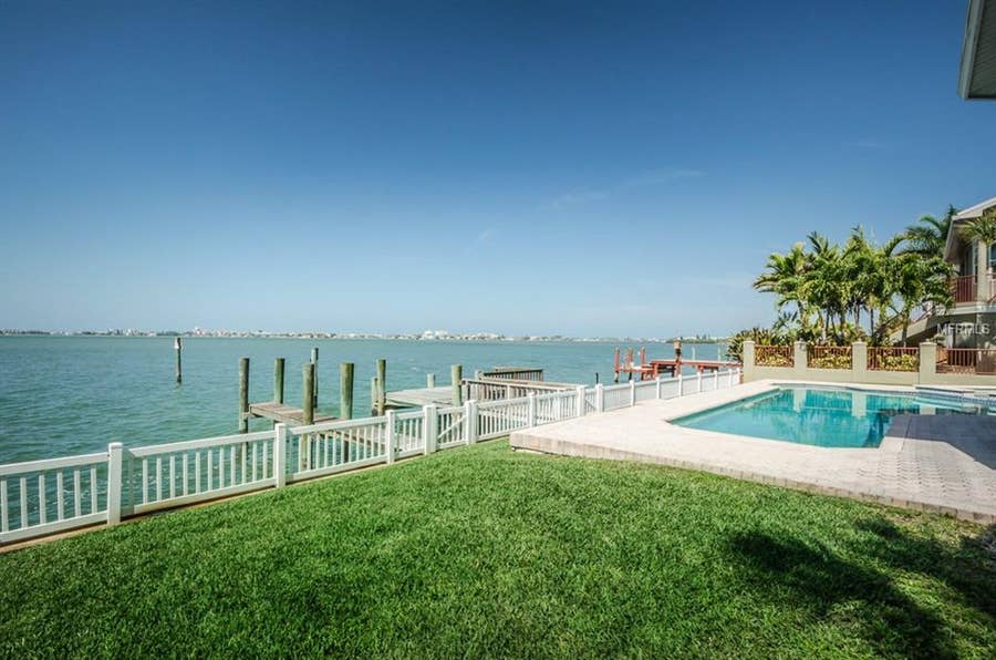 Property photo for 5913 BAYVIEW CIRCLE S, Gulfport, FL