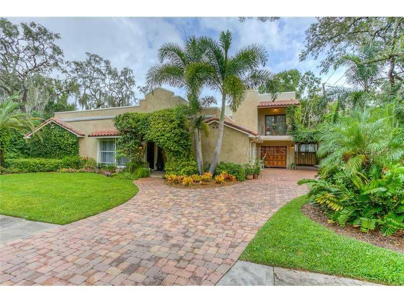 Property photo for 302 S ROYAL PALM WAY, Tampa, FL