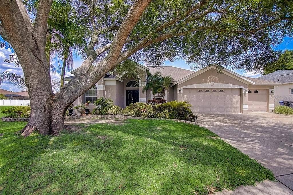 1842 S RIDGE DRIVE, Valrico, FL 33594 1842 S RIDGE DRIVE, Valrico, FL 33594