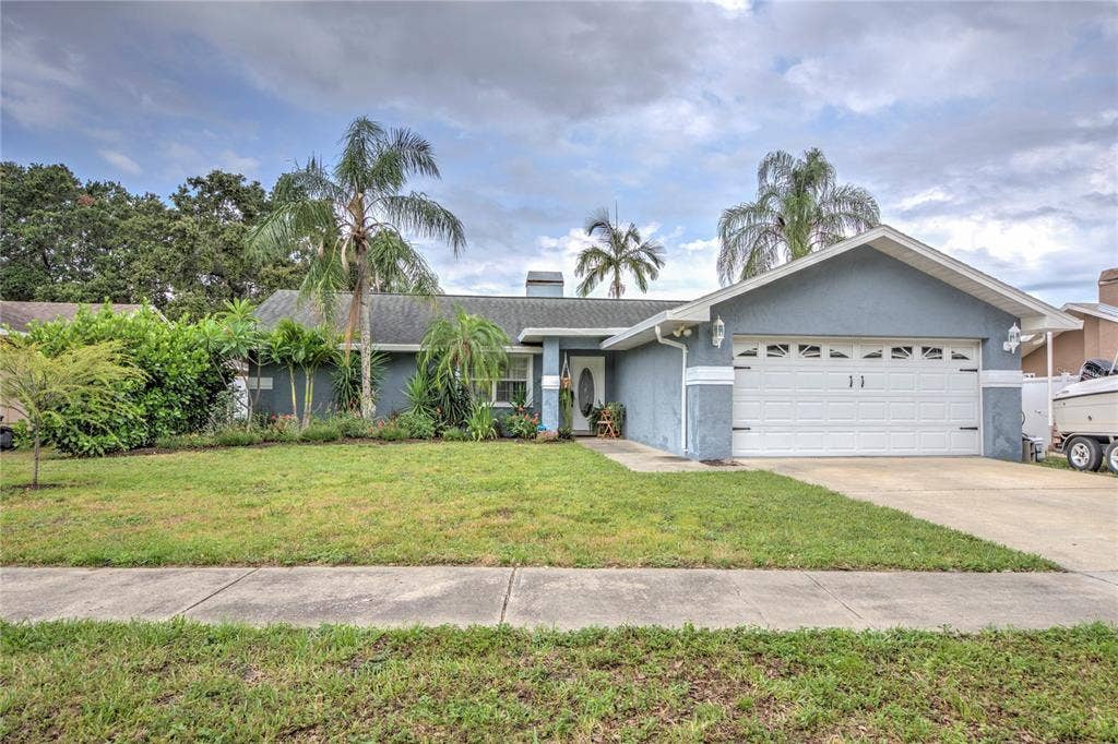 11766 92ND WAY, Largo, FL 33773 11766 92ND WAY, Largo, FL 33773