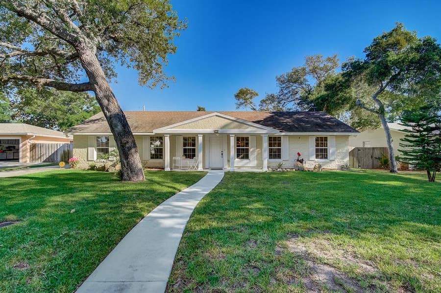 Property photo for 59 CRESTWOOD CIRCLE, Ormond Beach, FL