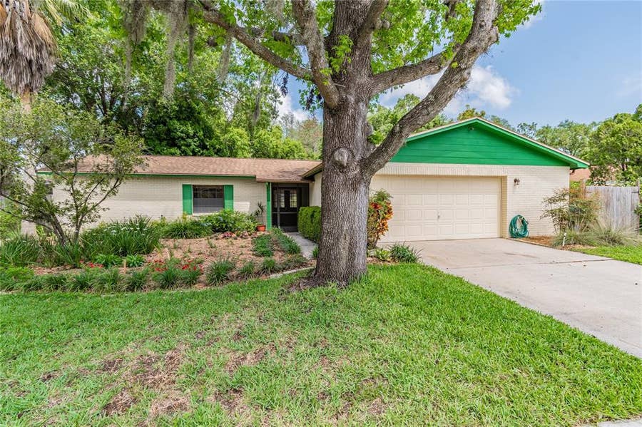 Property photo for 16508 SILVERHILL DRIVE, Tampa, FL