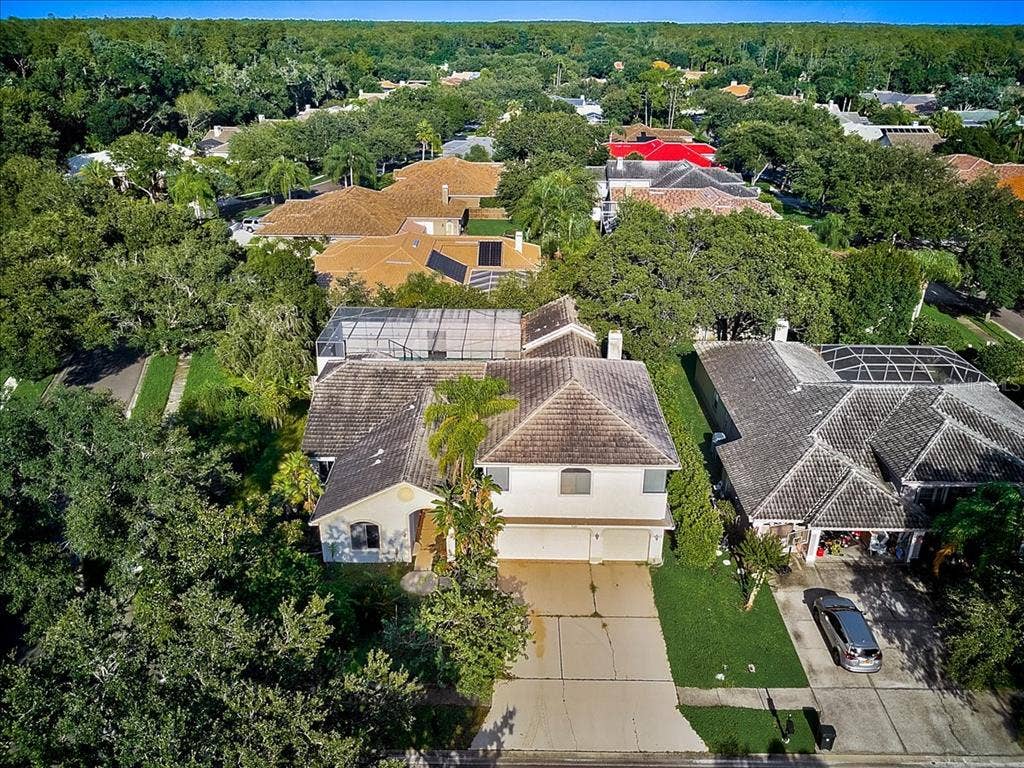 4929 POINTE CIRCLE, Oldsmar, FL 34677 4929 POINTE CIRCLE, Oldsmar, FL 34677