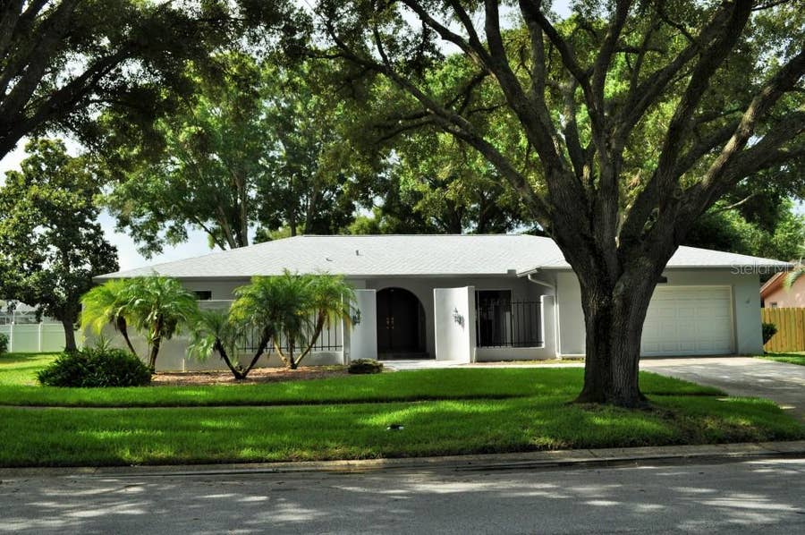 Property photo for 2659 CLUBHOUSE DRIVE N, Clearwater, FL