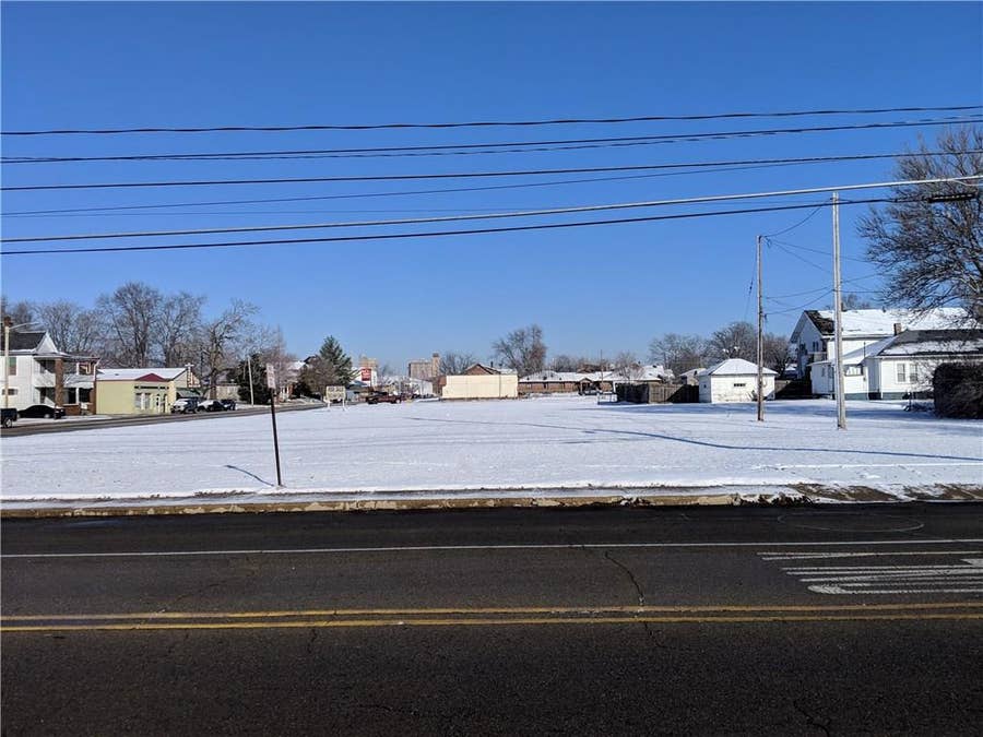 Property photo for 1742 Meridian Street, Anderson, IN