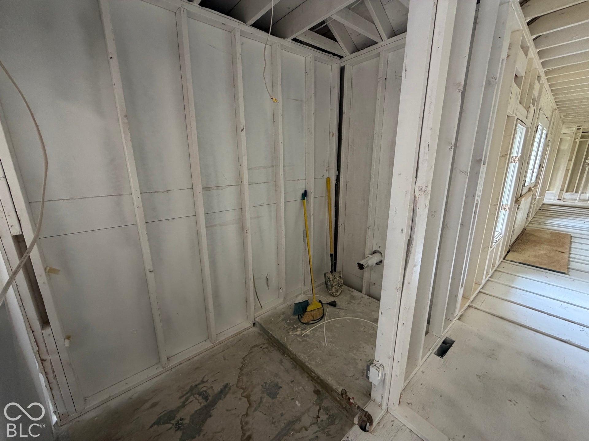 Main level laundry connections