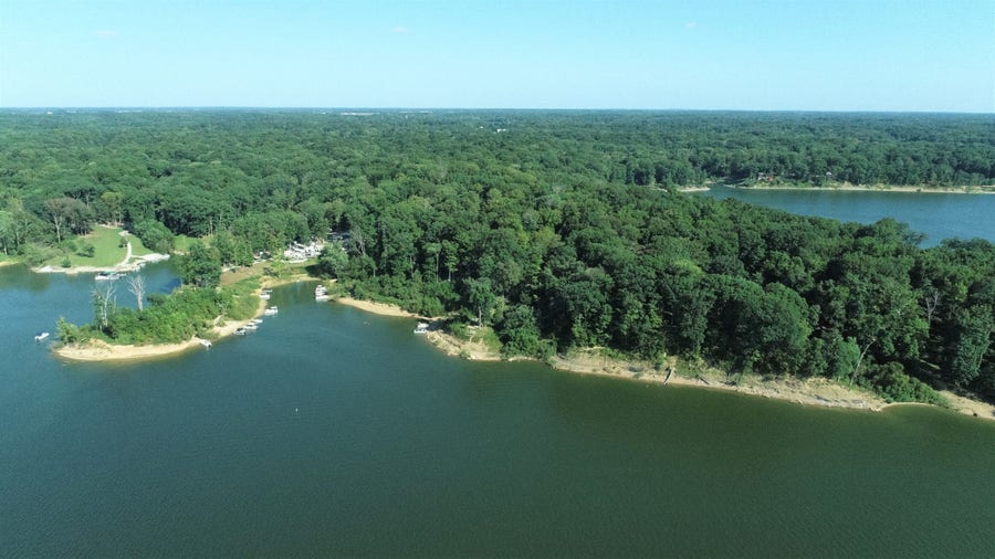 Property photo for 11 Dogwood Drive, Rockville, IN