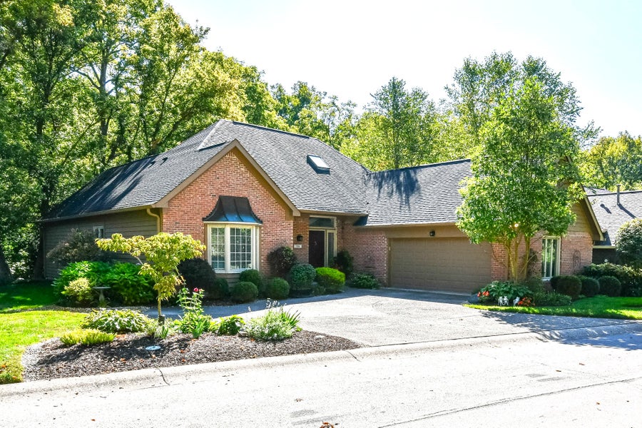 Property photo for 7181 Knollvalley Lane, Indianapolis, IN