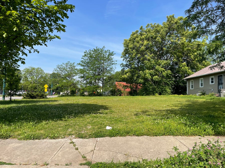 Property photo for 134 W 30th Street, Indianapolis, IN