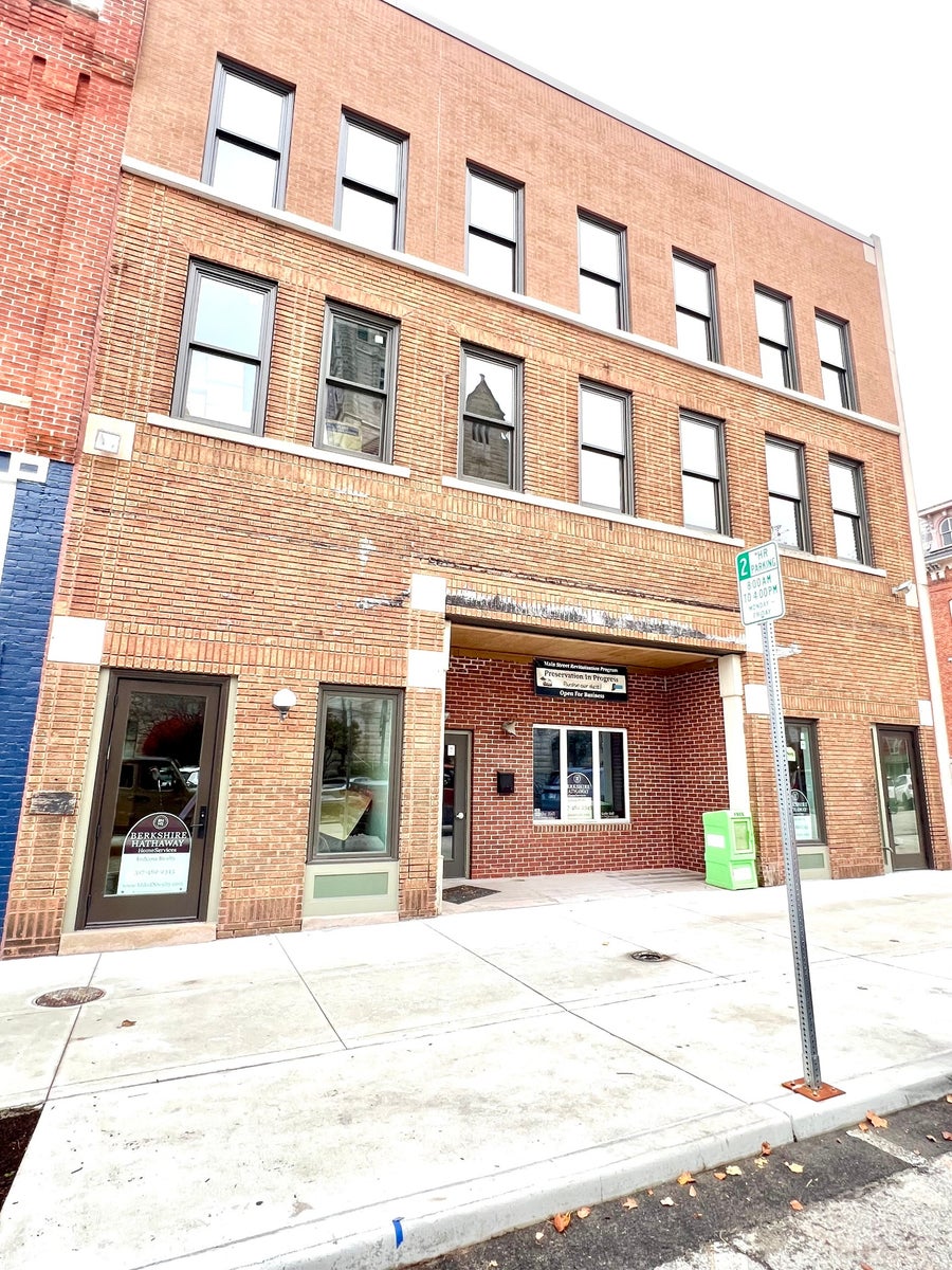 Property photo for 9 American Legion Place, Greenfield, IN