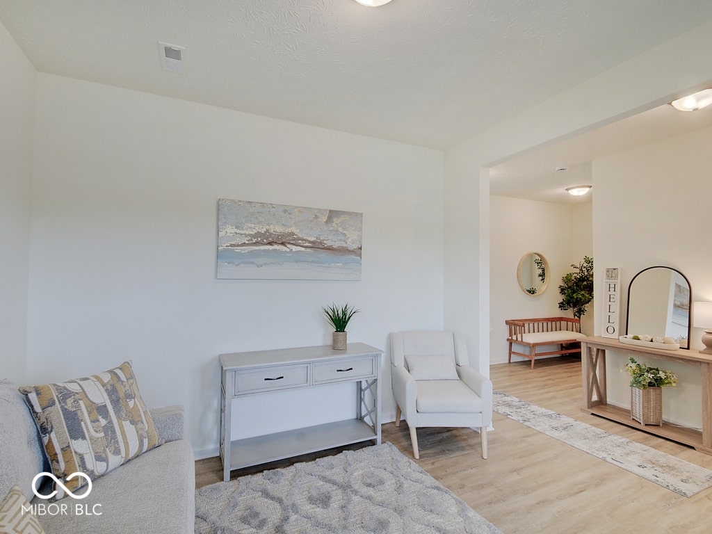 BEACON BUILDERS MODEL HOME IN WINDSTAR WOODS.