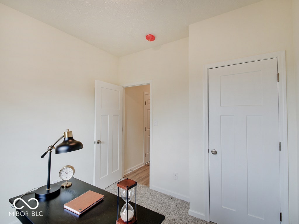 BEACON BUILDERS MODEL HOME IN WINDSTAR WOODS.