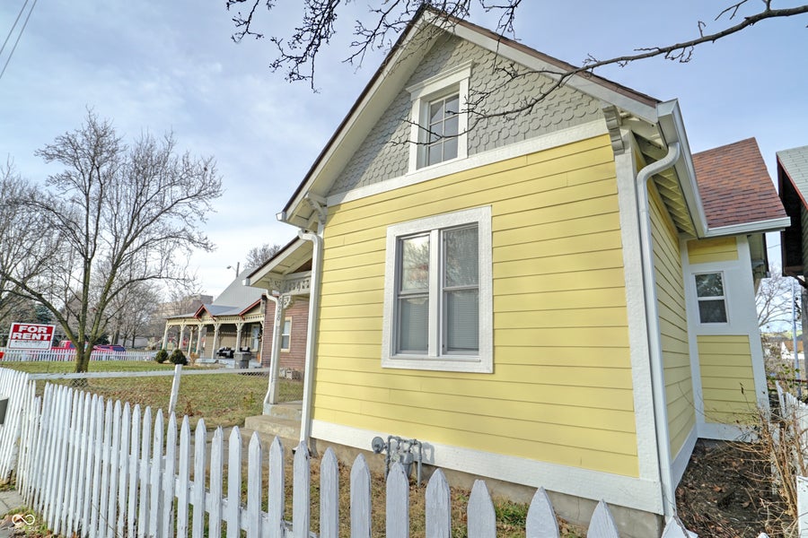 Property photo for 628 E McCarty Street, Indianapolis, IN
