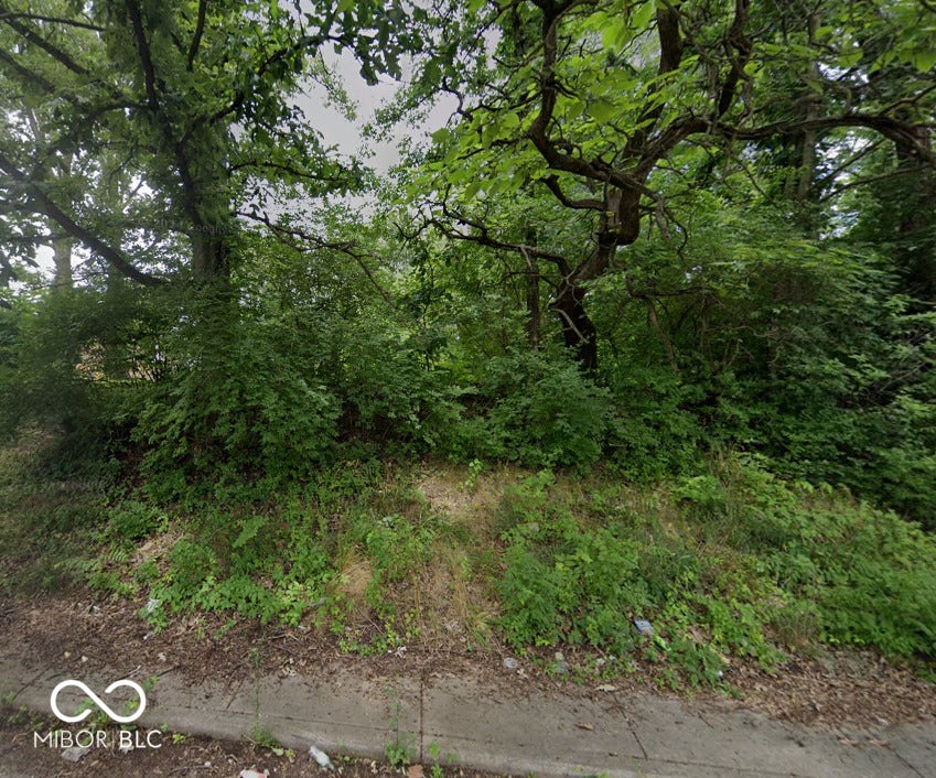 Property photo for 864 W 26th Street, Indianapolis, IN