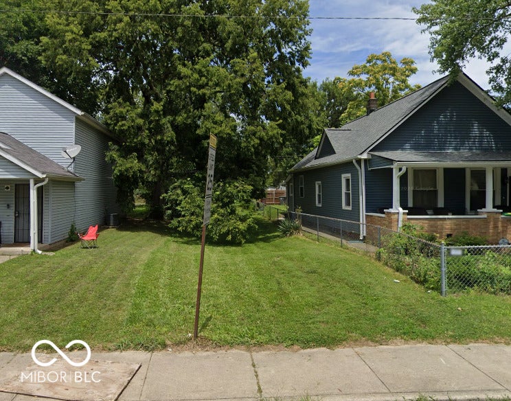 Property photo for 922 W 26th Street, Indianapolis, IN
