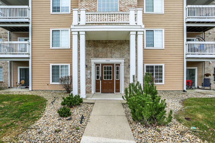 Property photo for 4925 Opal Ridge Lane, Indianapolis, IN
