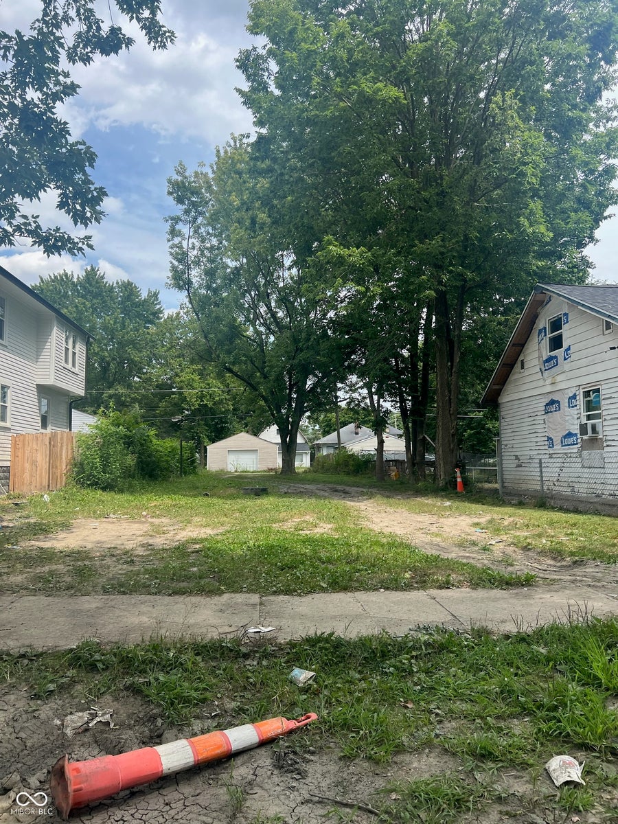Property photo for 519 N Grant Avenue, Indianapolis, IN
