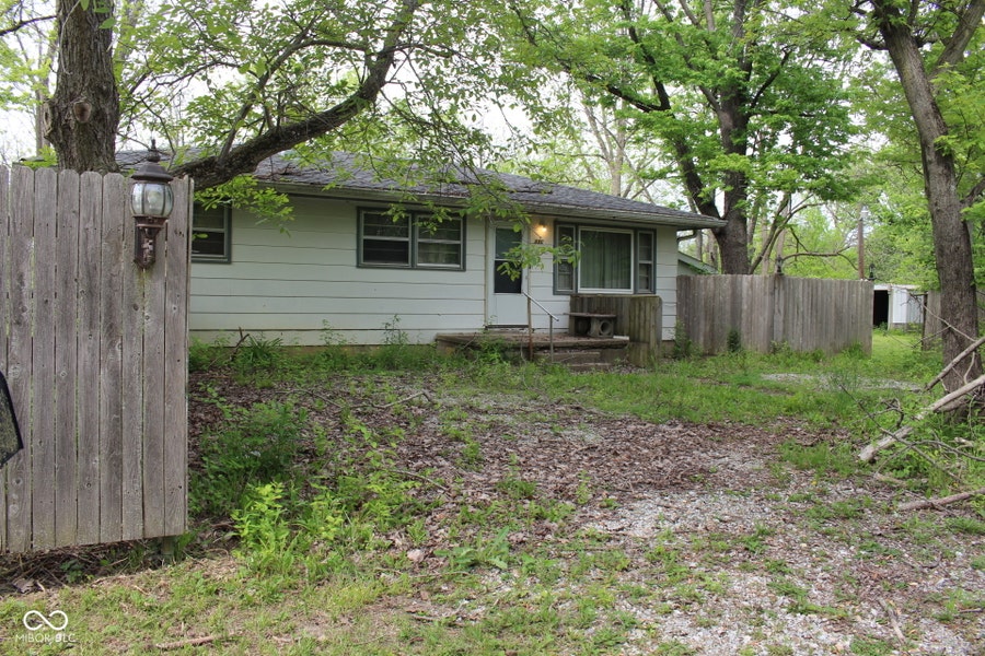 Property photo for 338 E Park Street, Westfield, IN