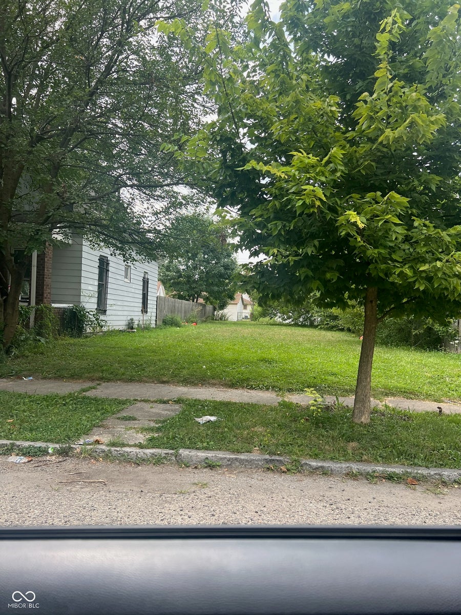 Property photo for 410 N Grant Avenue, Indianapolis, IN