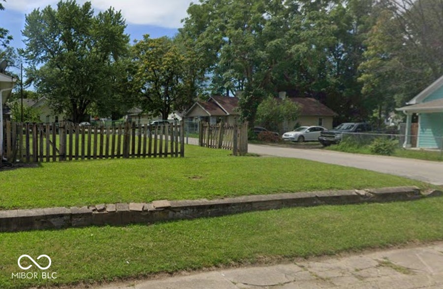 Property photo for 2198 N Dexter Street, Indianapolis, IN