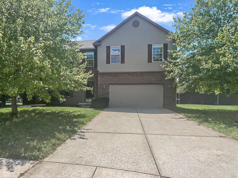 Property photo for 1463 Pippin Court, Avon, IN