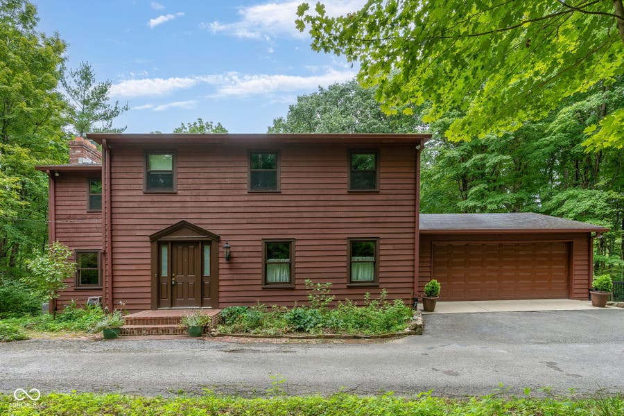 Property photo for 6631 Lee Road, Indianapolis, IN