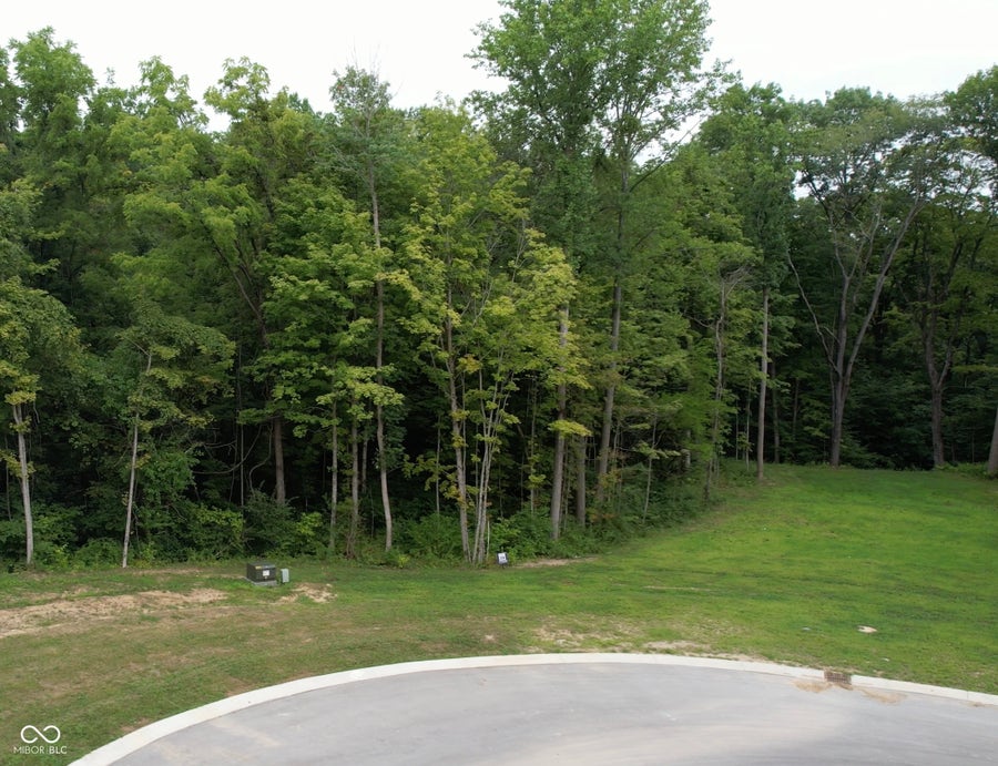Property photo for 4406 Crombie Court, Bargersville, IN