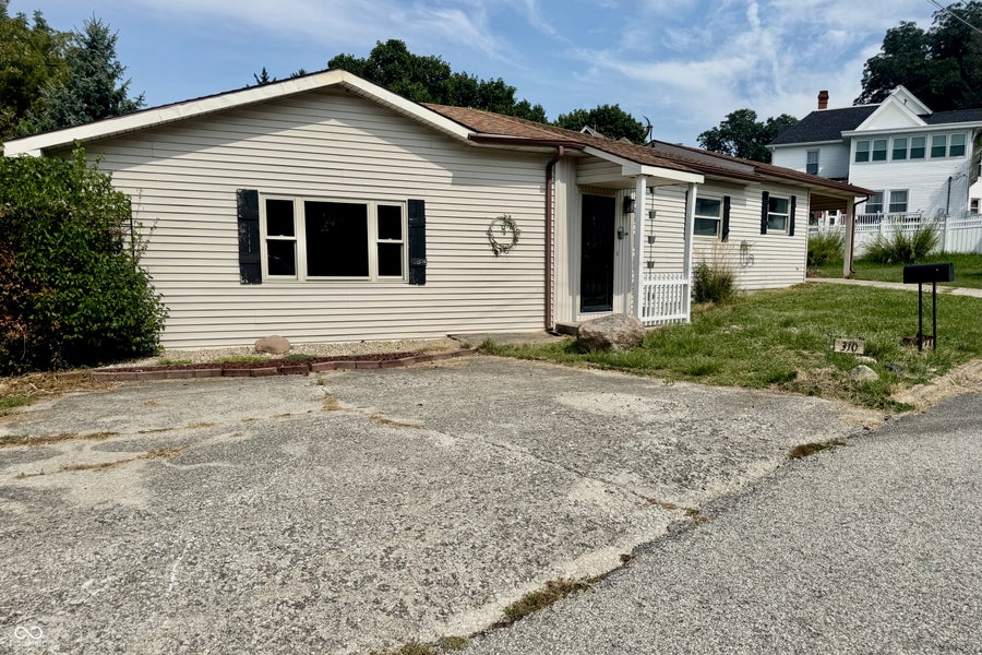 Property photo for 310 W Central Avenue, Greensburg, IN