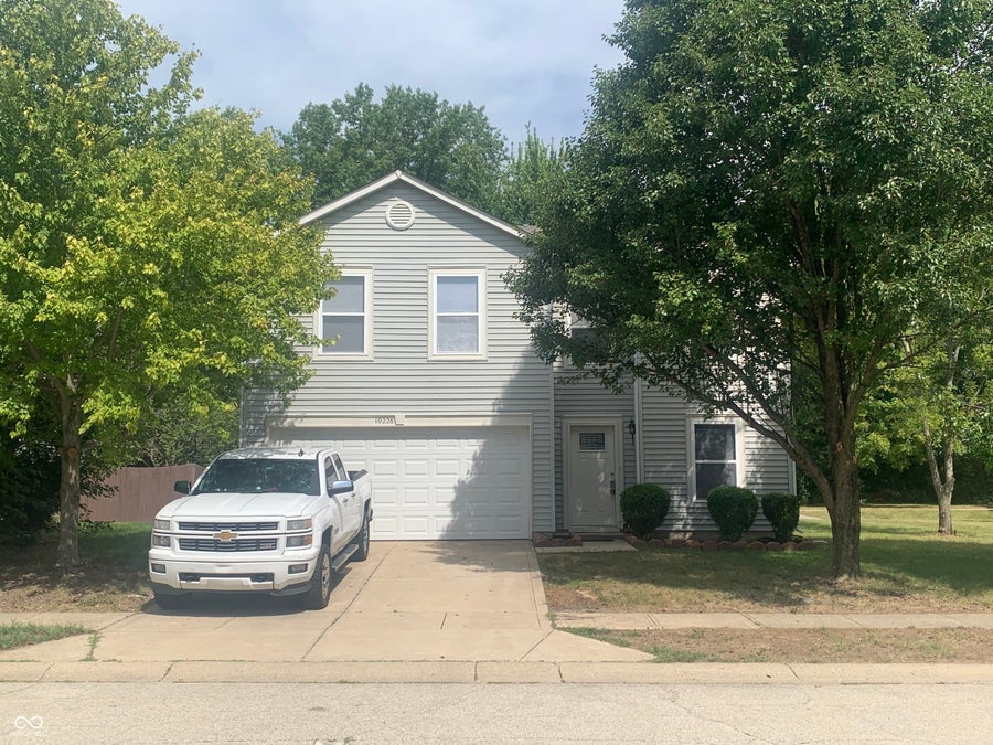 Property photo for 10228 Arrowhead Court, Indianapolis, IN