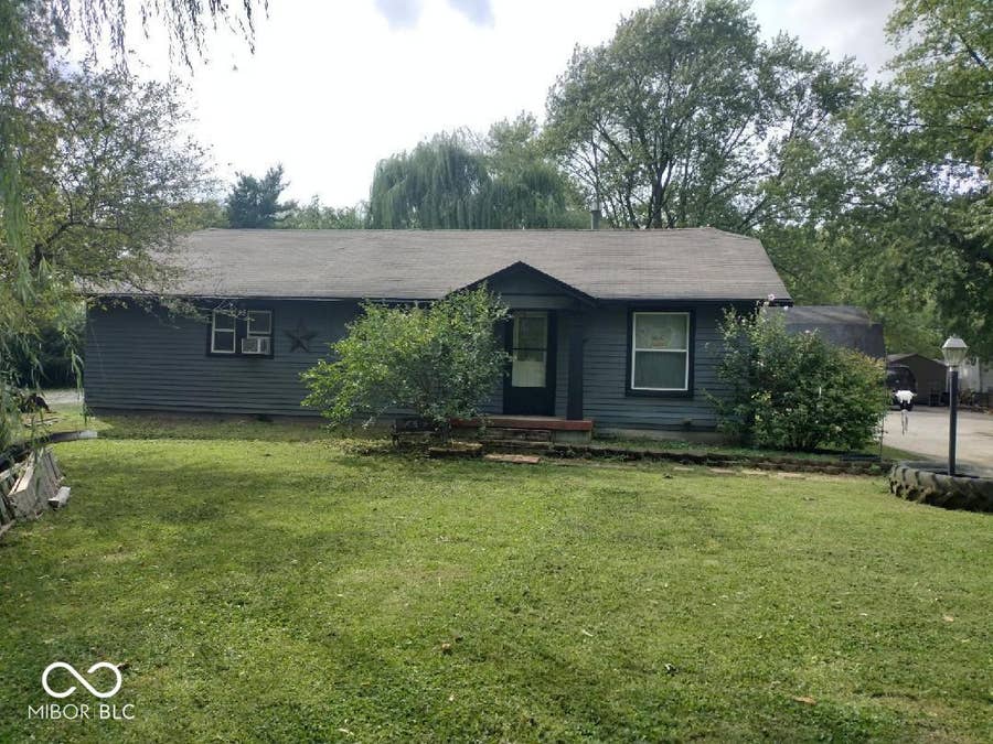 Property photo for 8825 N 300 E, Morristown, IN