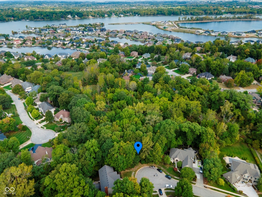 Property photo for 13562 Creekridge Lane, Fishers, IN